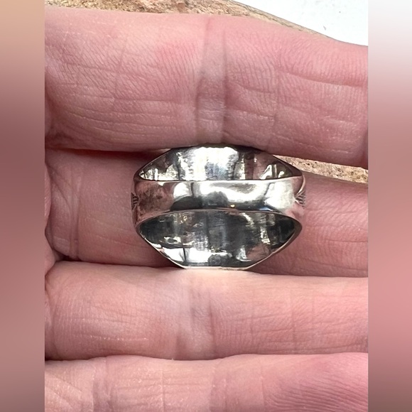 Navajo Bell Trading Style Fred Harvey Sterling Silver Thunderbird Ring 7 - Picture 6 of 7